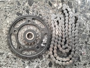 ΣΕΤ ΚΙΝΗΣΗΣ ΓΡΑΝΑΖΙΑ - ΑΛΥΣΙΔΑ HONDA CB 600F HORNET 98'-06' PC 34 DID-JT ΜΑΥΡΗ ΑΛΥΣΙΔΑ X 'ring !!!