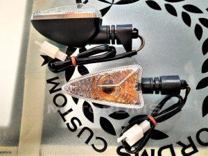 ΦΛΑΣ L/R  APRILIA RS4, RSV, RX, RXV, SL, SMV, SX, SXV, TUONO; BMW G; DERBI GPR; DUCATI HYPERMOTARD; MOTO MORINI GRANFERRO; PIAGGIO/VESPA TYPHOON 50-1200 2004- RetroMoto